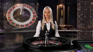 Lucky Rooster themed casino-style page on 66zzz for Bangladesh adults